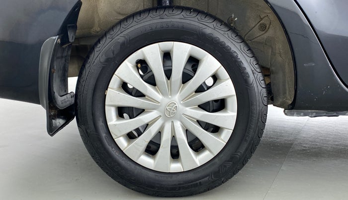 2011 Toyota Etios G, Petrol, Manual, 49,368 km, Right Rear Wheel