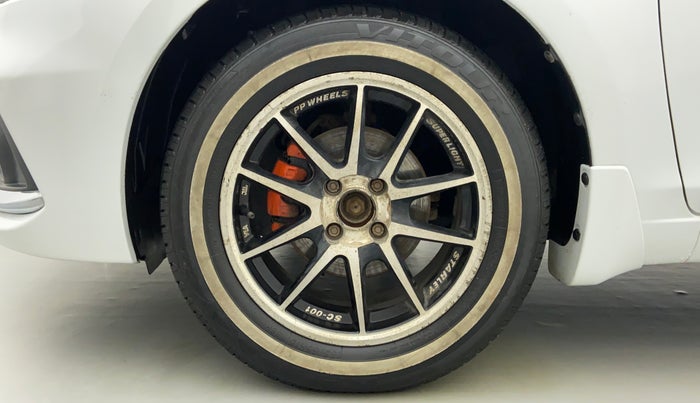 2014 Maruti Ciaz VDI PLUS, Diesel, Manual, 94,381 km, Left Front Wheel