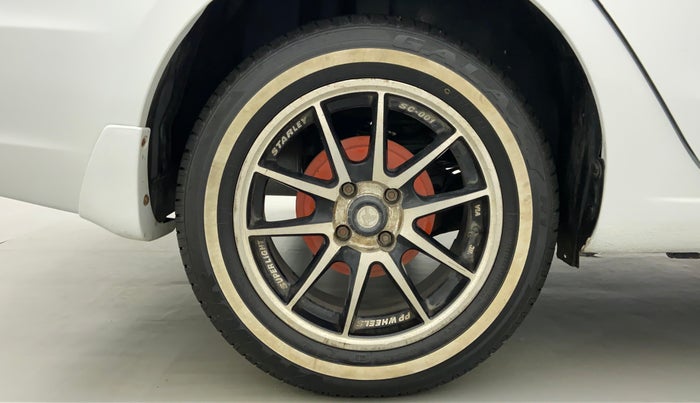 2014 Maruti Ciaz VDI PLUS, Diesel, Manual, 94,381 km, Right Rear Wheel