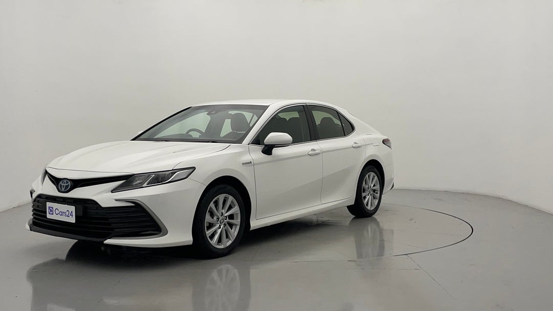 Left Front Diagonal (45- Degree) View