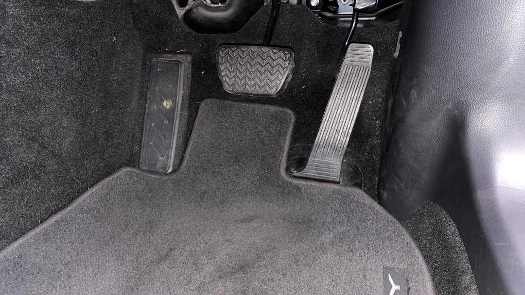 Pedals and Footmat