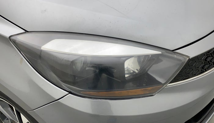 2018 Tata TIGOR XZ PETROL, Petrol, Manual, 40,031 km, Right headlight - Minor scratches