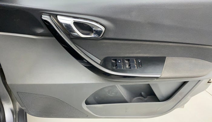 2018 Tata TIGOR XZ PETROL, Petrol, Manual, 40,031 km, Driver Side Door Panels Control