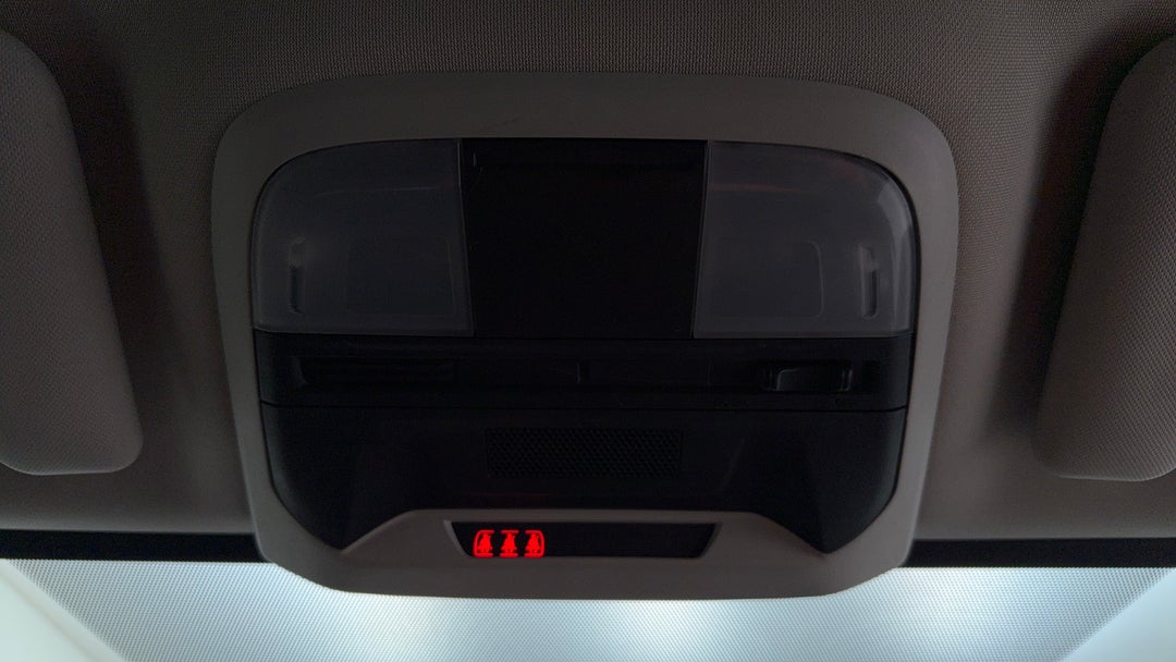 On-Roof Controls/Sunglass holder