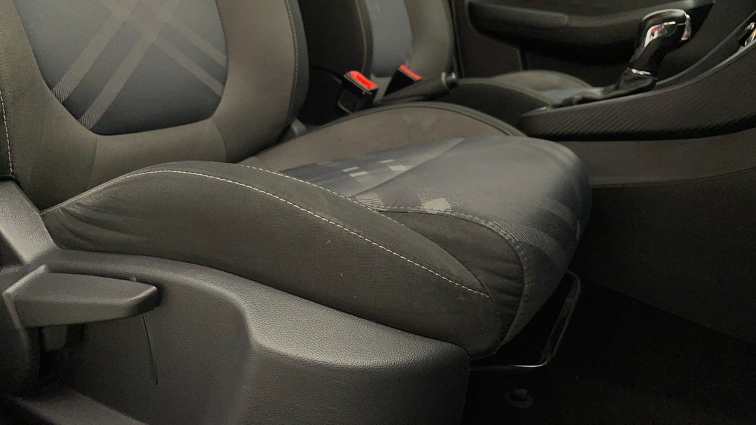 2019 MG Mg3 Auto Core, Automatic, 72039 km, Drivers Side Adjustment Panel