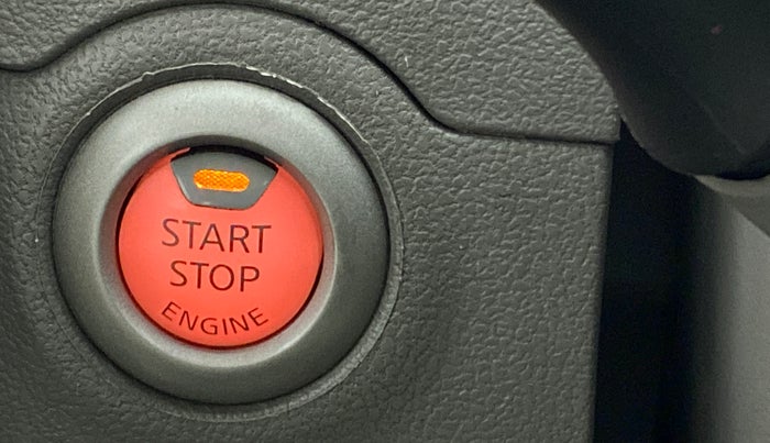 2015 Nissan Micra XV CVT, Petrol, Automatic, 47,617 km, Keyless Start/ Stop Button