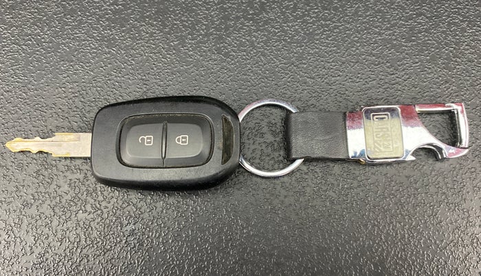 2017 Datsun Redi Go S 1.0, Petrol, Manual, 9,213 km, Key Close Up