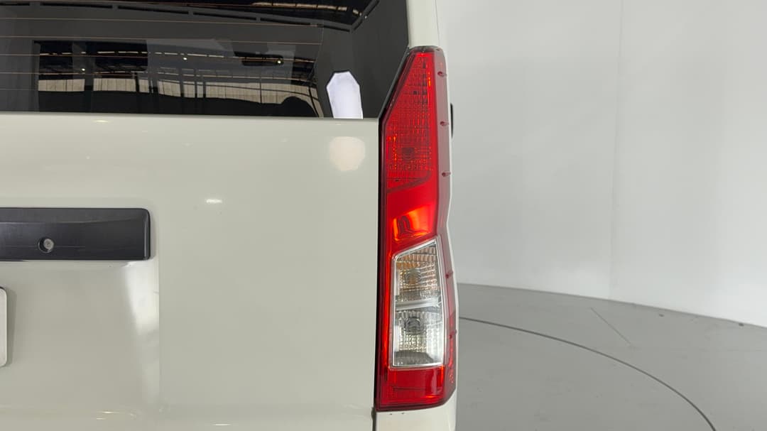2020 Toyota Hiace Lwb, Automatic, 100353 km, Badge (Boot Right Side)