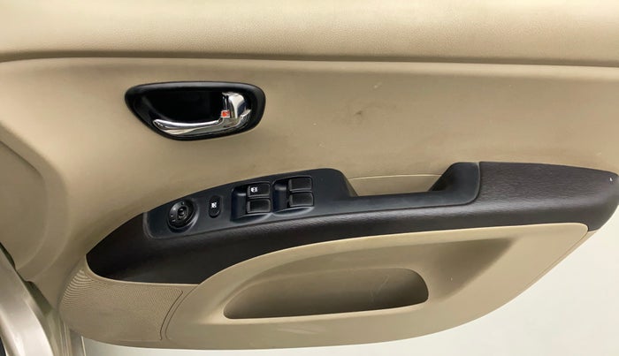 2011 Hyundai i10 MAGNA 1.2, Petrol, Manual, 78,927 km, Driver Side Door Panels Control