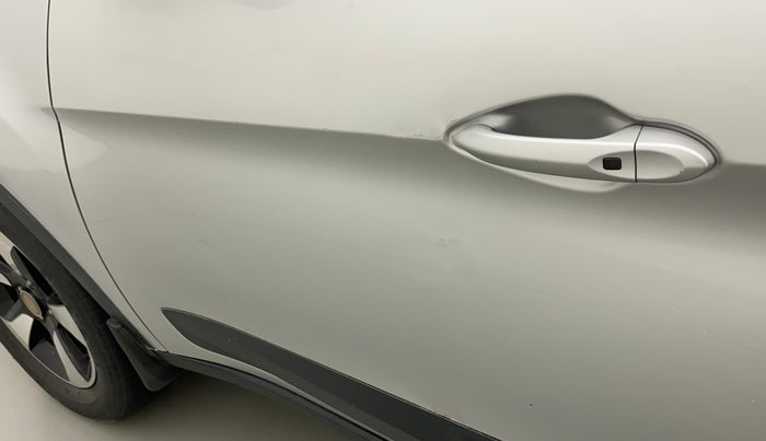 2017 Tata NEXON XZ PLUS PETROL, Petrol, Manual, 74,814 km, Front passenger door - Minor scratches