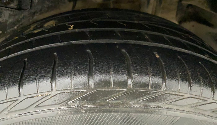 2017 Tata NEXON XZ PLUS PETROL, Petrol, Manual, 74,639 km, Left Rear Tyre Tread