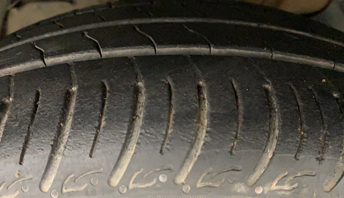 2019 Tata TIAGO NRG PETROL, Petrol, Manual, 35,455 km, Left Front Tyre Tread