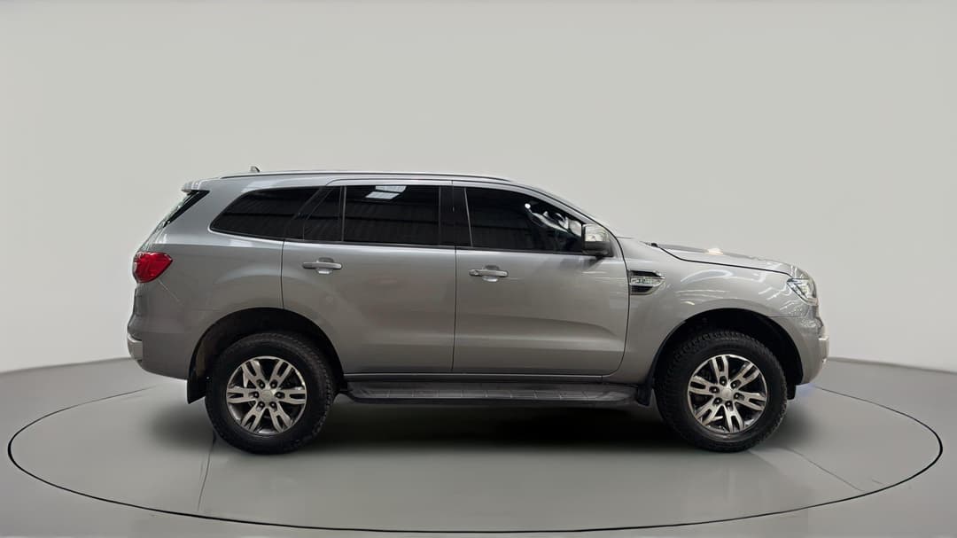 2016 Ford Everest Trend (RWD), Automatic, 105335 km, Right Side View