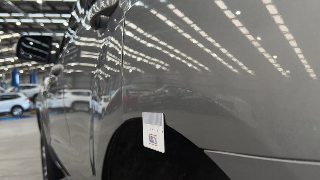 2016 Ford Everest Trend (RWD), Automatic, 105335 km, Quarter Panel Rear LHS Dent