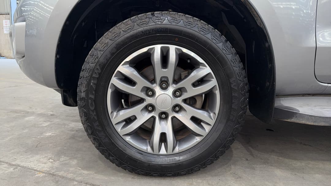 2016 Ford Everest Trend (RWD), Automatic, 105335 km, Left Front Wheel