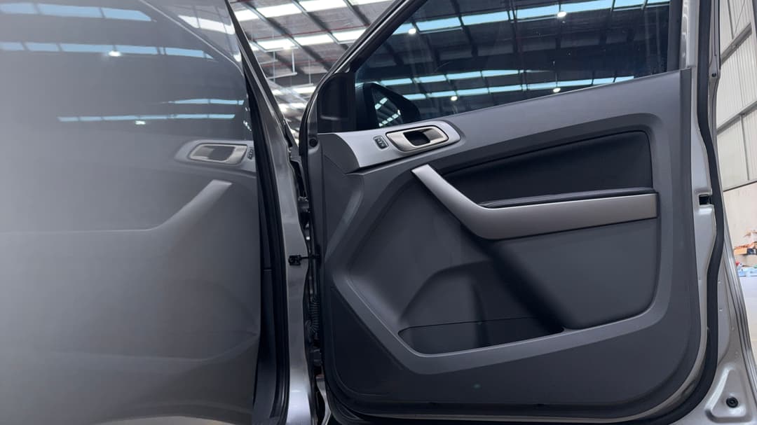 2016 Ford Everest Trend (RWD), Automatic, 105335 km, Speaker View