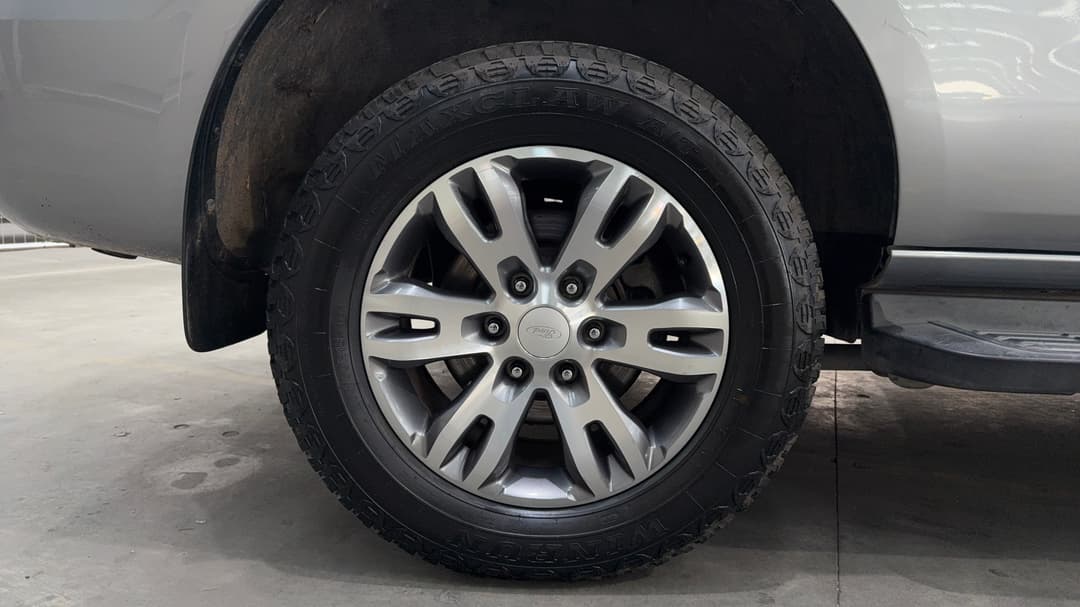 2016 Ford Everest Trend (RWD), Automatic, 105335 km, Right Rear Wheel