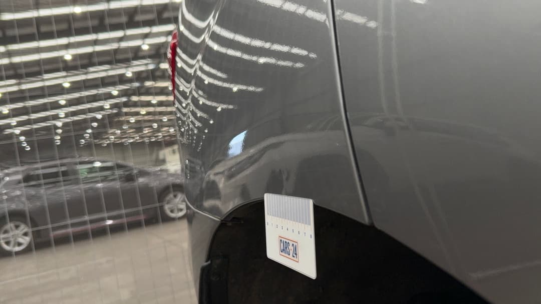 2016 Ford Everest Trend (RWD), Automatic, 105335 km, Quarter Panel Rear RHS Dent