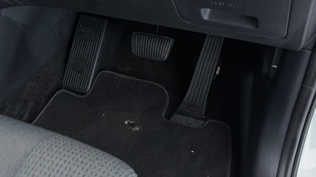 2023 Hyundai Santa Fe Mpi (2WD), Automatic, 39306 km, Pedals and Footmat