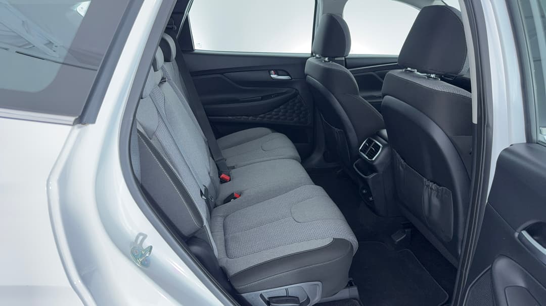 2023 Hyundai Santa Fe Mpi (2WD), Automatic, 39306 km, Right Side Rear Door Cabin View