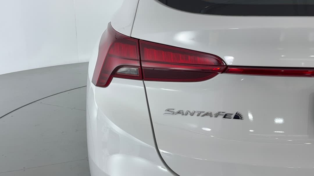 2023 Hyundai Santa Fe Mpi (2WD), Automatic, 39306 km, Badge (Boot Left Side)