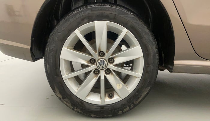 2016 Volkswagen Ameo HIGHLINE 1.2, Petrol, Manual, 64,500 km, Right Rear Wheel