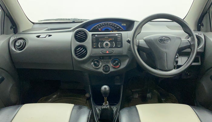 2013 Toyota Etios Liva G, Petrol, Manual, 58,426 km, Dashboard