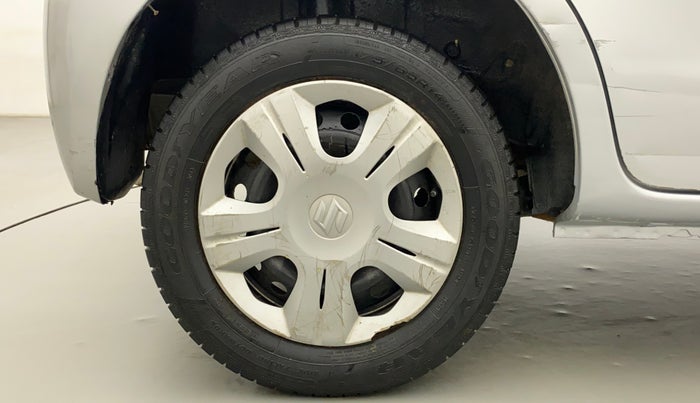 2013 Toyota Etios Liva G, Petrol, Manual, 58,634 km, Right Rear Wheel