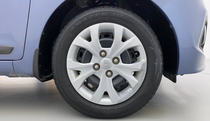 2016 Hyundai Grand i10 SPORTZ 1.2 KAPPA VTVT, Petrol, Manual, 34,047 km, Right Front Wheel