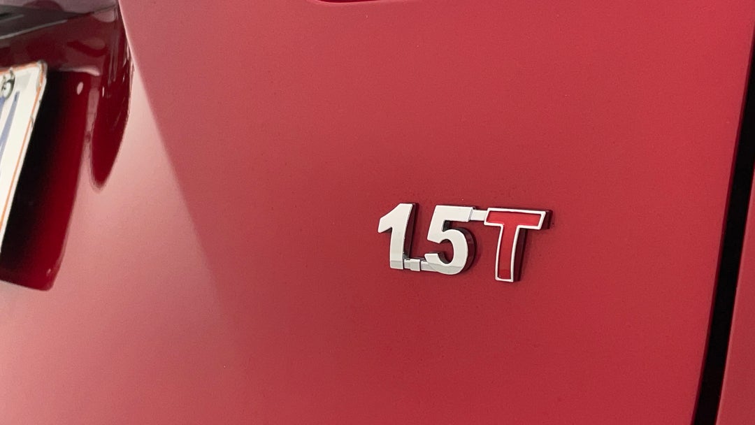 Badge (Boot Right Side)