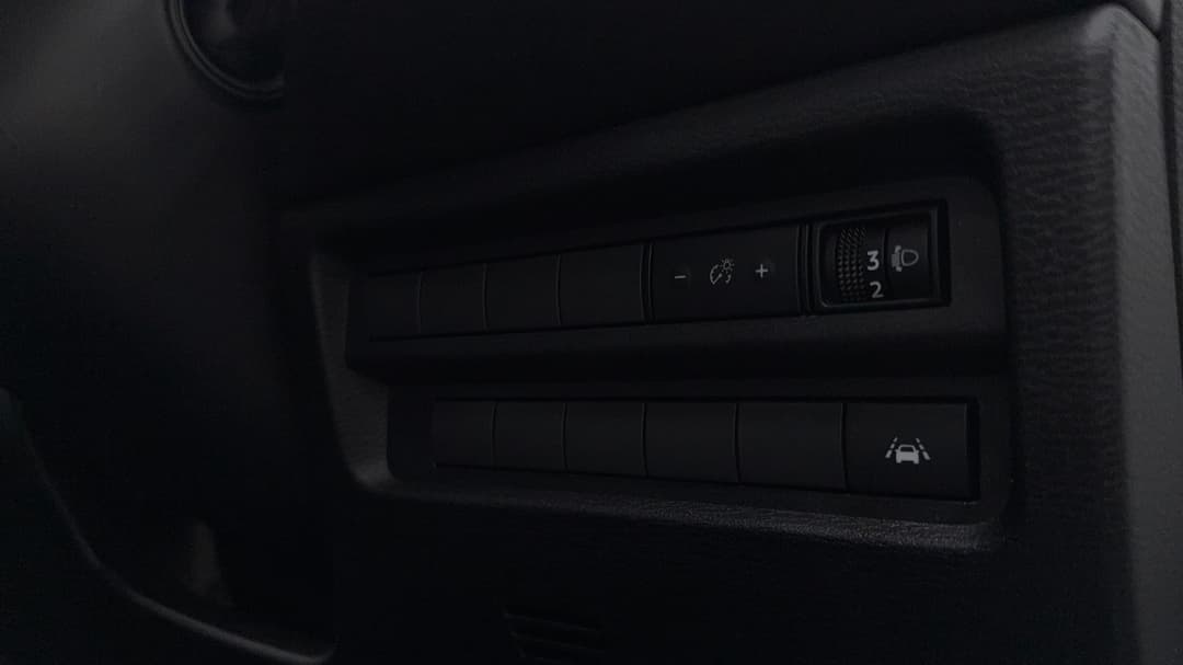 2024 Mitsubishi Outlander Es 5 Seat (2WD), Automatic, 58041 km, Utility Switches/Buttons