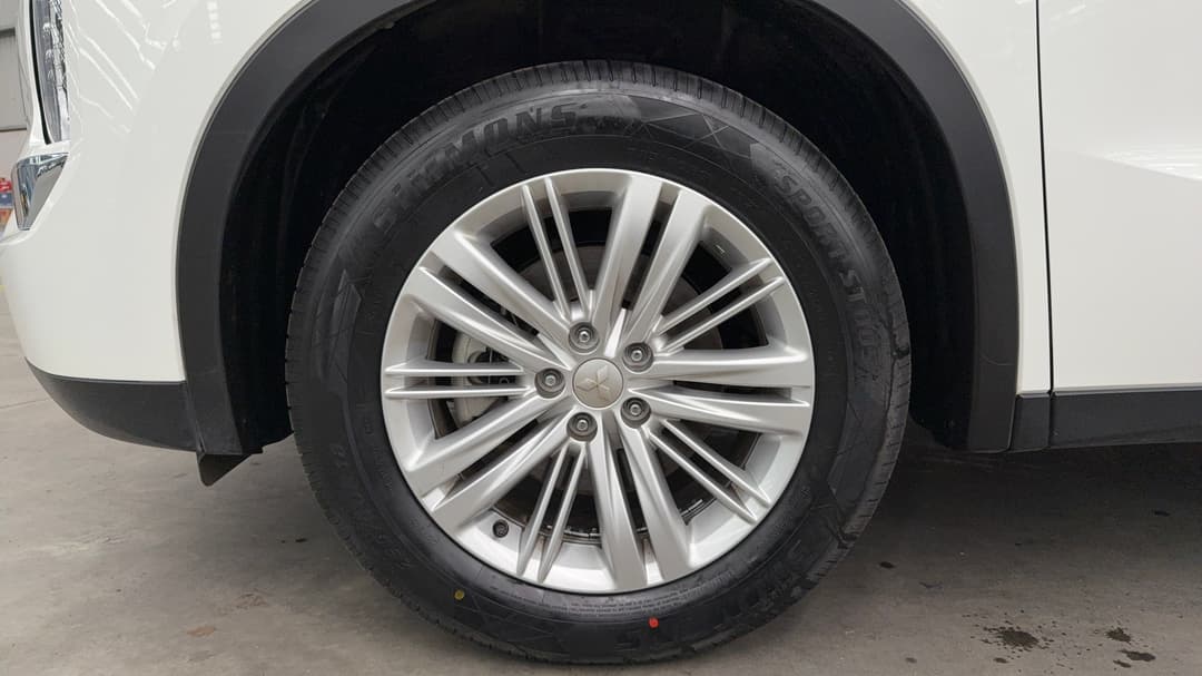 2024 Mitsubishi Outlander Es 5 Seat (2WD), Automatic, 58041 km, Left Front Wheel