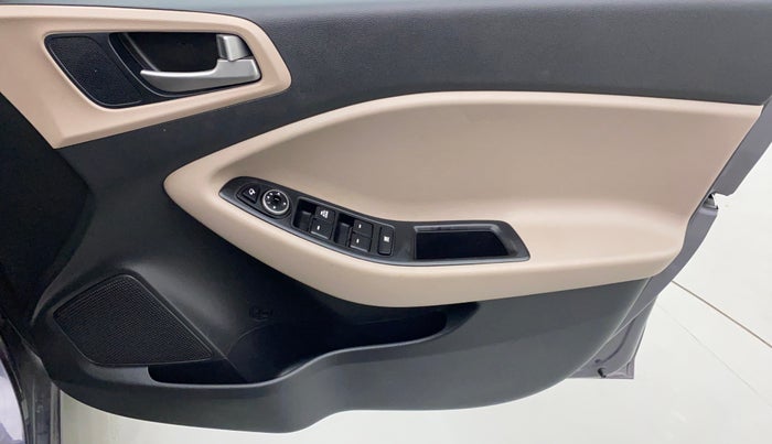2018 Hyundai Elite i20 ASTA 1.2, Petrol, Manual, 43,395 km, Driver Side Door Panels Control