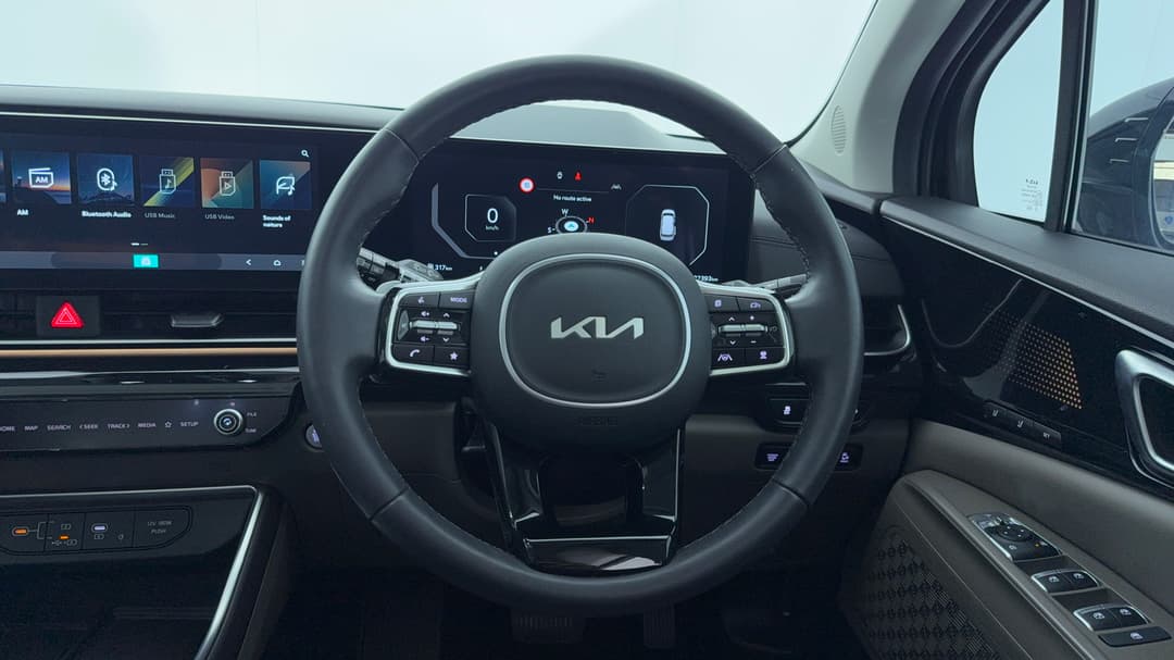 2024 Kia Carnival Gt-line, Automatic, 22393 km, Steering Wheel Close-up