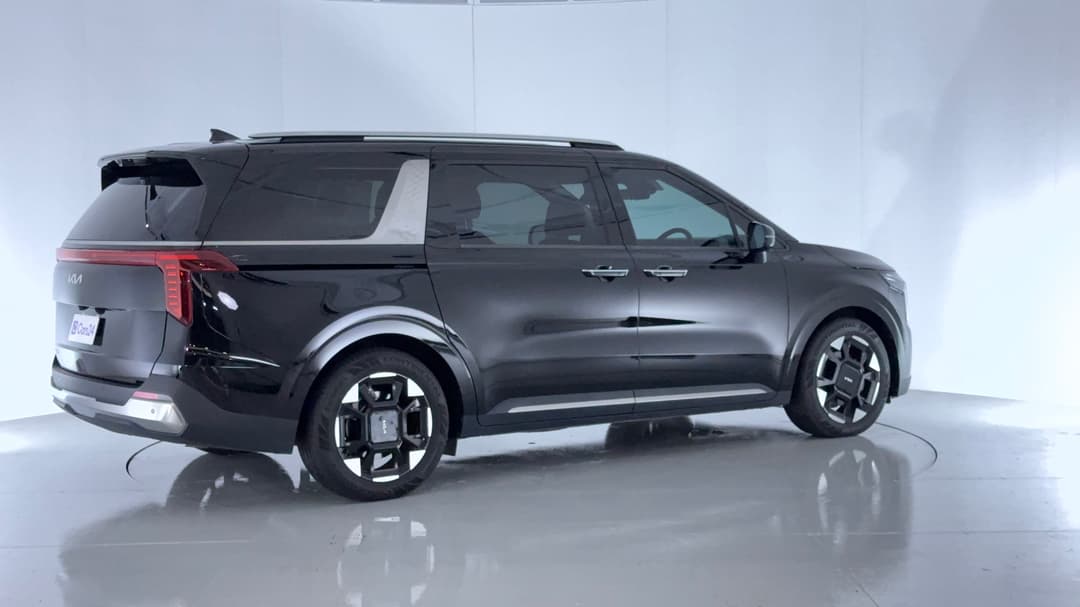 2024 Kia Carnival Gt-line, Automatic, 22393 km, Right Back Diagonal (45- Degree) View