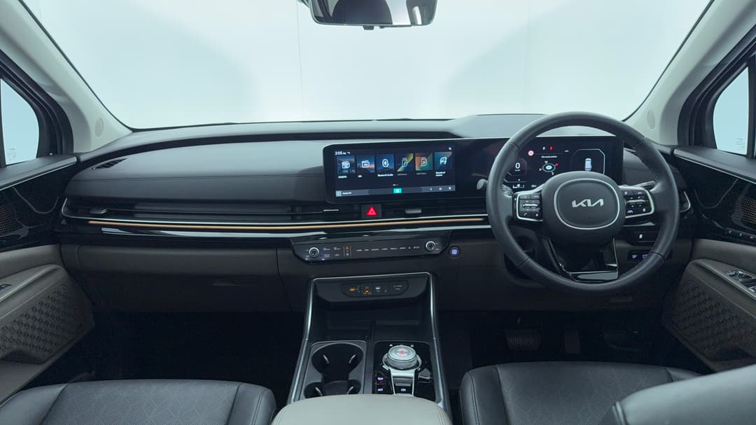 2024 Kia Carnival Gt-line, Automatic, 22393 km, Dashboard View