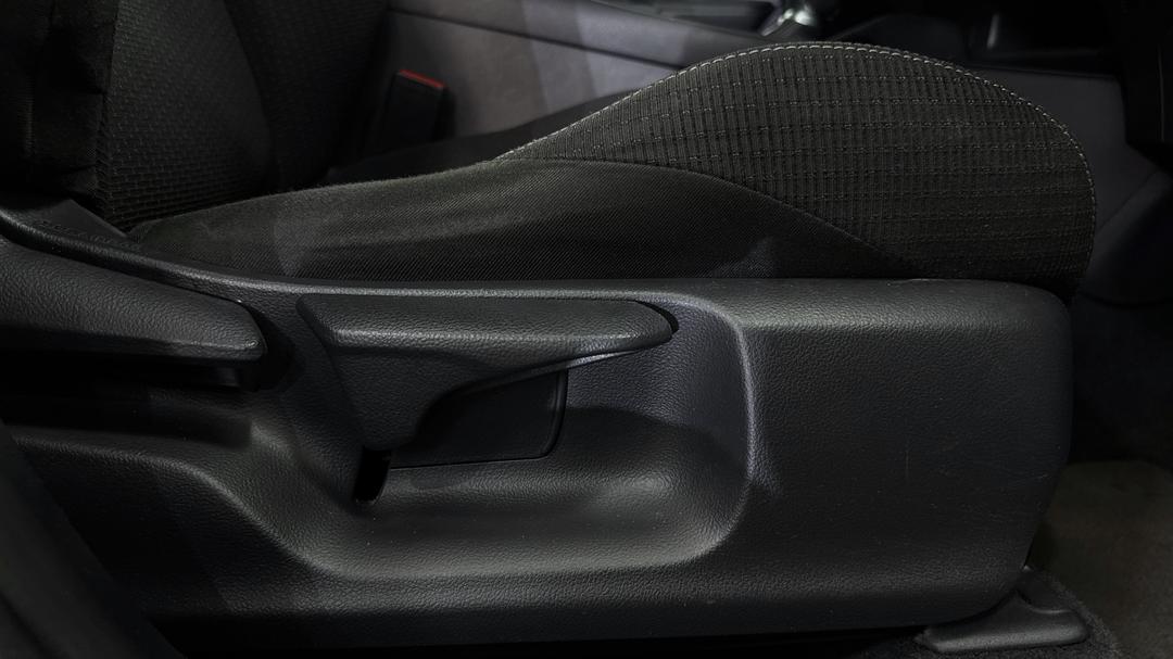 2018 Toyota C-HR (2WD), Automatic, 78922 km, Drivers Side Adjustment Panel