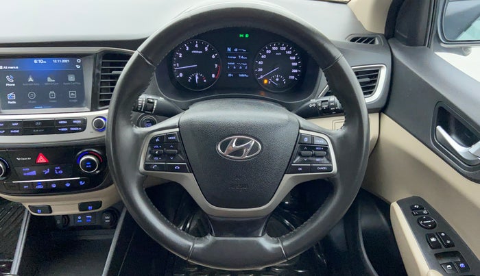 2018 Hyundai Verna 1.6 SX VTVT AT (O), Petrol, Automatic, 17,496 km, Steering Wheel Close-up