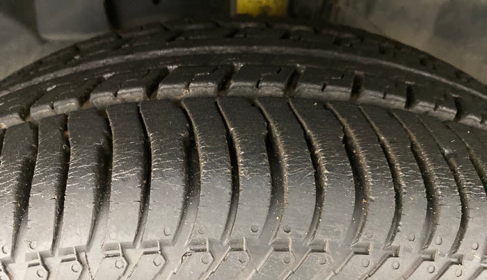 2018 Ford Ecosport 1.5 TITANIUM TI VCT, Petrol, Manual, 9,061 km, Left Front Tyre Tread