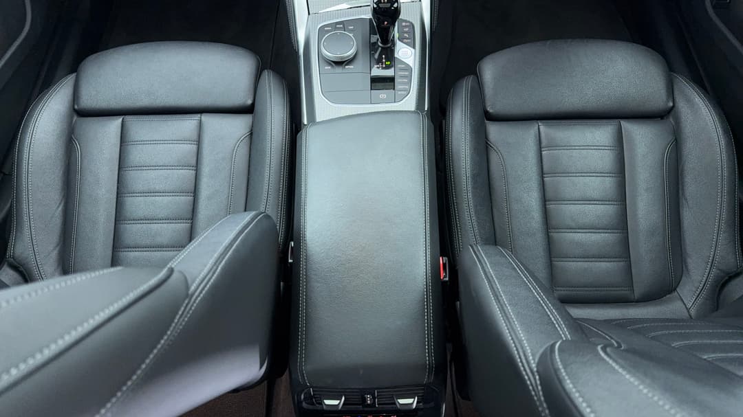 2022 BMW 4 30i M Sport Gran Coupe, Automatic, 75167 km, Center Console
