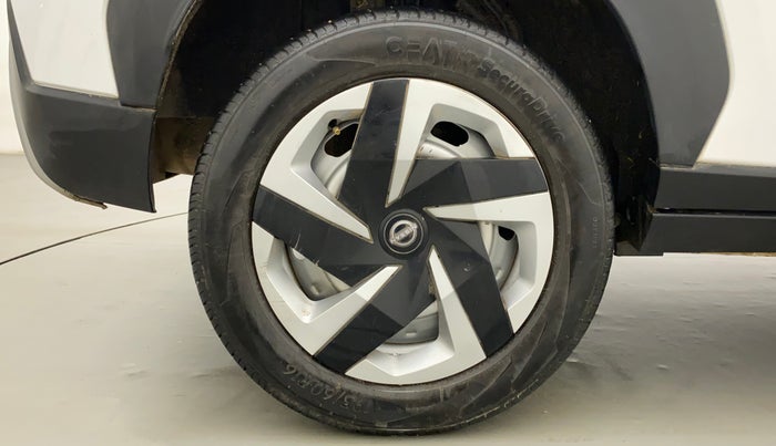 2022 Nissan MAGNITE XE, Petrol, Manual, 19,864 km, Right Rear Wheel