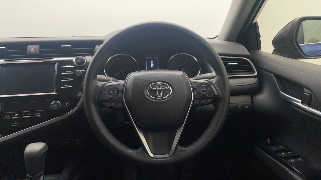 2020 Toyota Camry Ascent Hybrid, Automatic, 58393 km, Steering Wheel Close-up