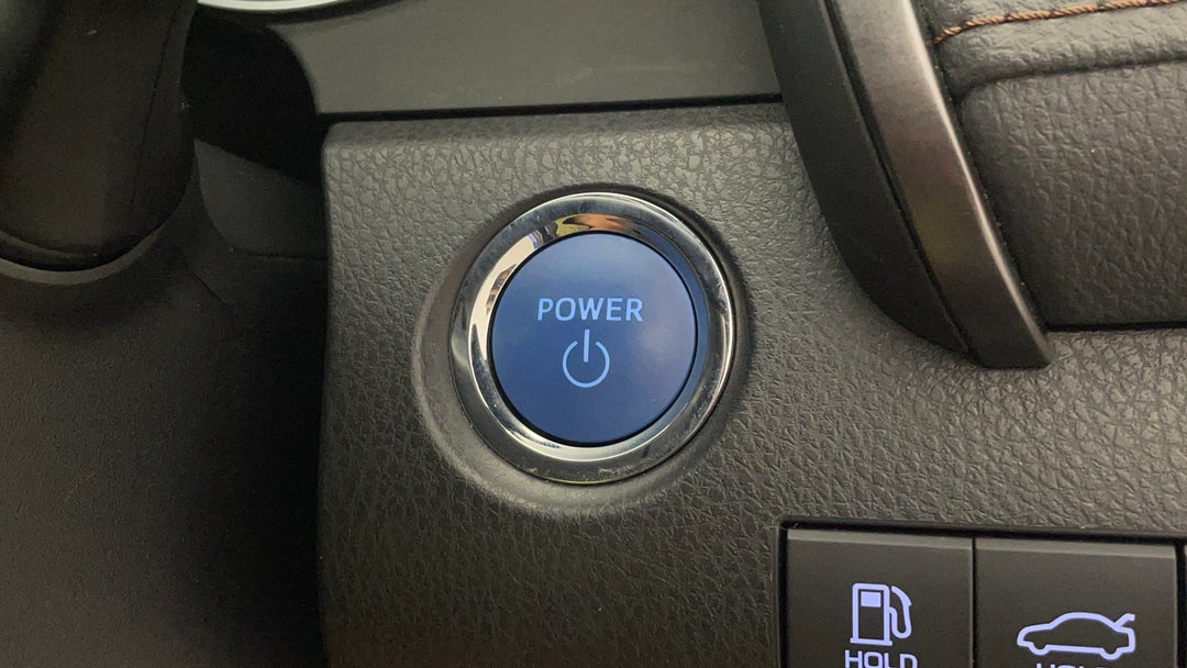 2020 Toyota Camry Ascent Hybrid, Automatic, 58393 km, Keyless / Button Start