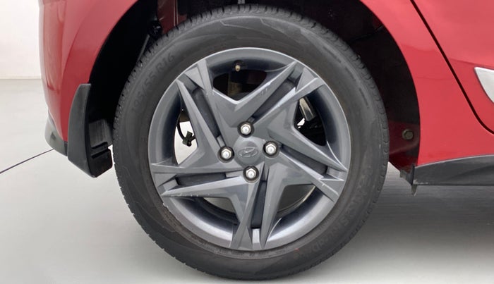2021 Hyundai NEW I20 SPORTZ 1.2 MT, Petrol, Manual, 31,677 km, Right Rear Wheel