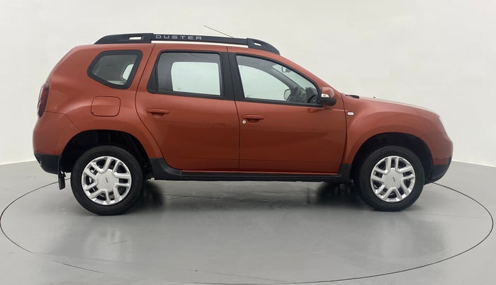 2016 Renault Duster RXL AMT 110 PS, Diesel, Automatic, 1,69,249 km, Right Side View