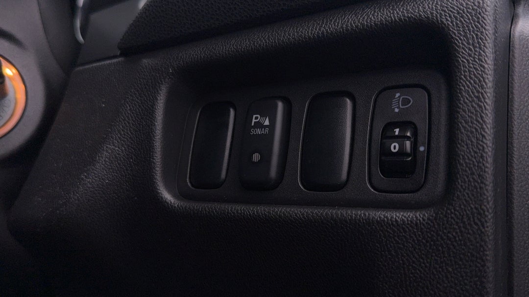 2018 Mitsubishi ASX Ls (2WD), Automatic, 103899 km, Utility Switches/Buttons