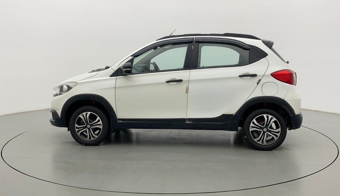 2018 Tata TIAGO NRG PETROL, CNG, Manual, 25,907 km, Left Side