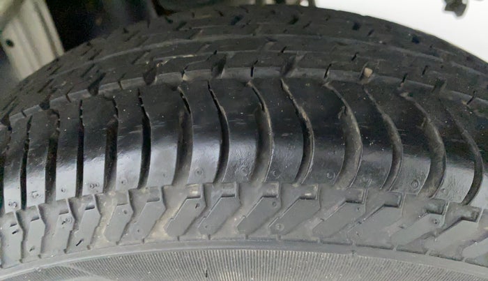 2018 Maruti Alto K10 VXI P, Petrol, Manual, 8,111 km, Left Rear Tyre Tread