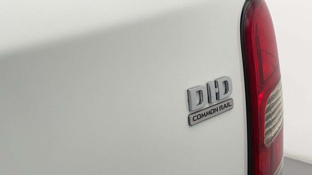 Badge (Boot Right Side)