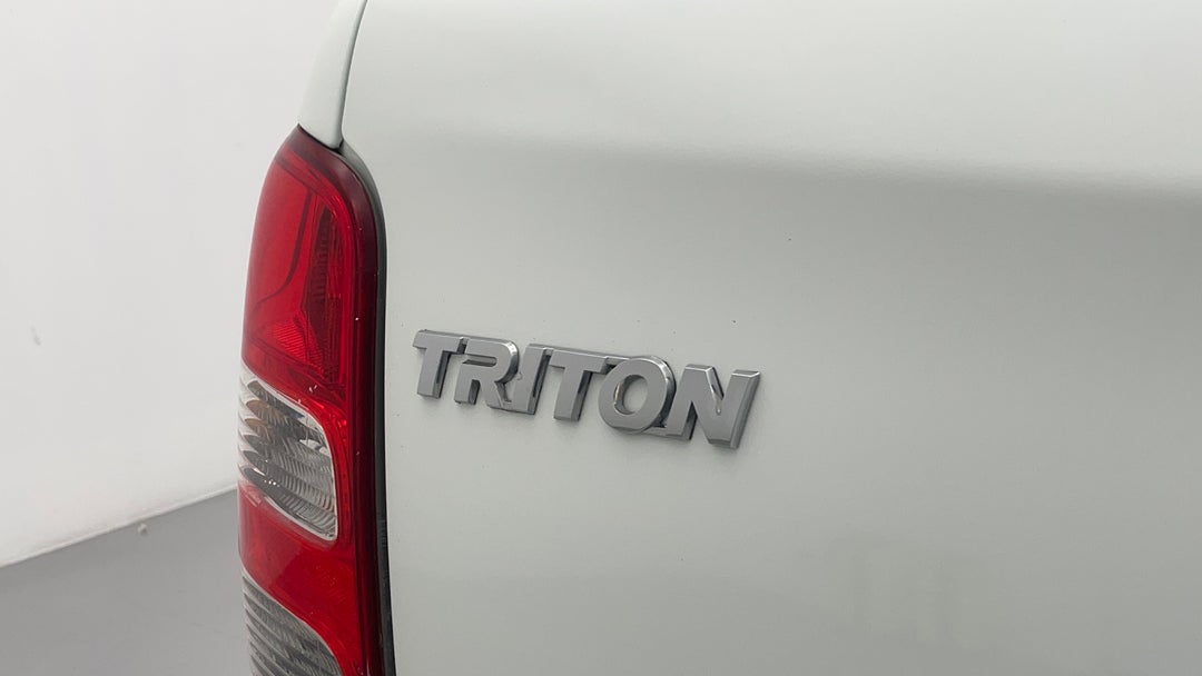 Badge (Boot Left Side)